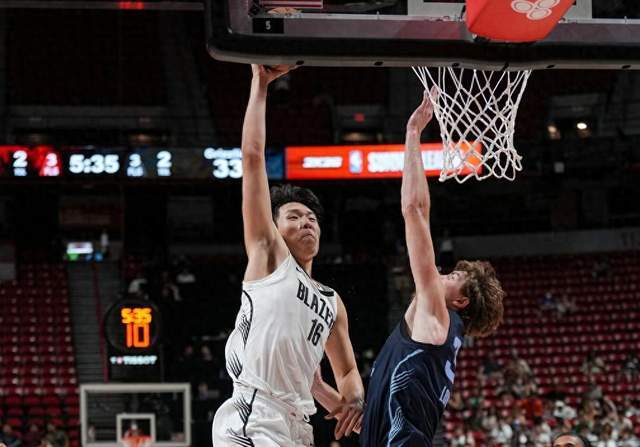 AG体育官网-2战轰20+9+8！输球真不怪你，杨瀚森赛后揽责，斯普利特把话挑明