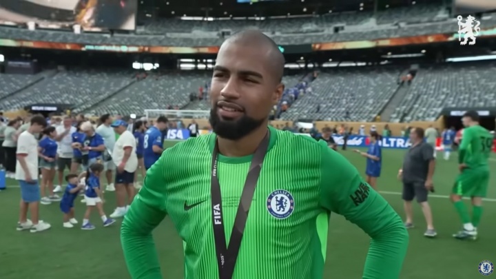 AG体育-罗伯特-桑切斯赛后采访：没人想到能3-0赢球，我们会越来越好